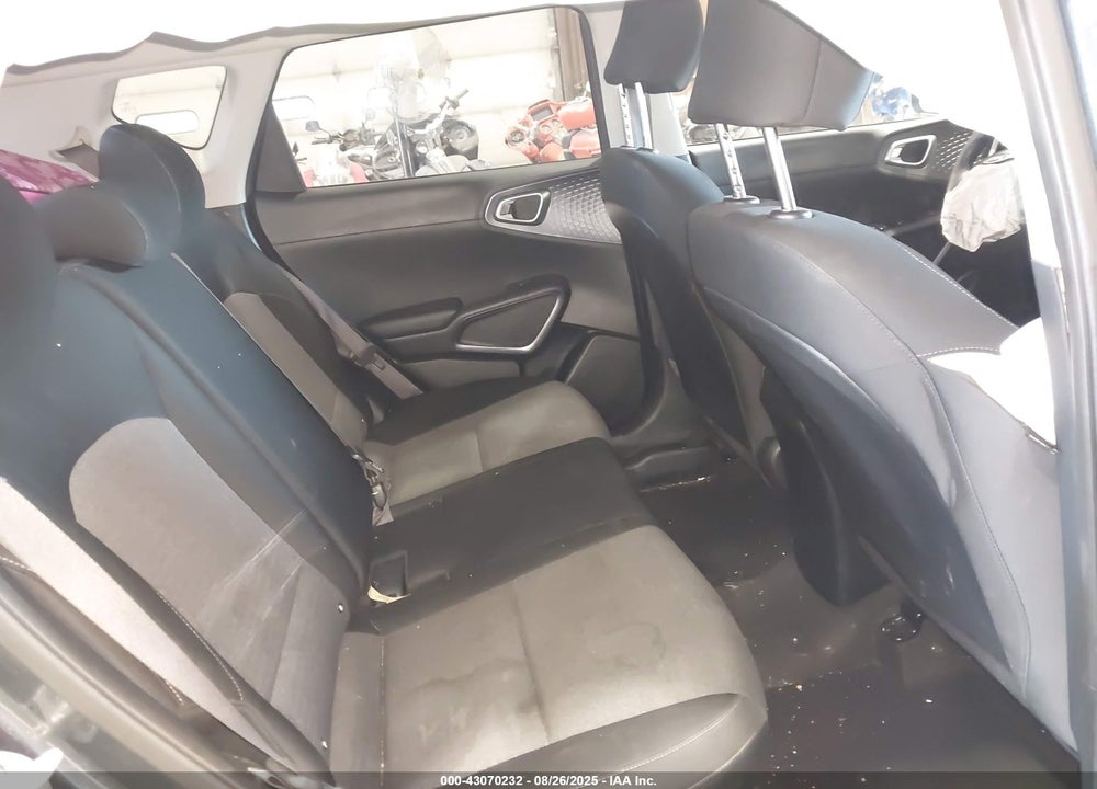 2020 KIA SOUL VIN: KNDJ23AU2L7006055