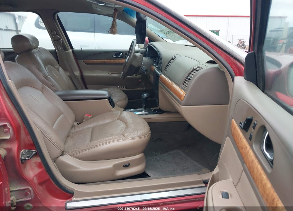 1998 LINCOLN CONTINENTAL VIN: 1LNFM97V6WY670047
