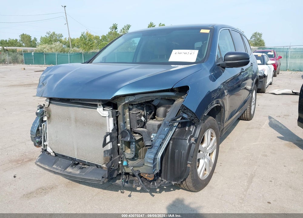 2017 HONDA PILOT VIN: 5FNYF6H17HB088432