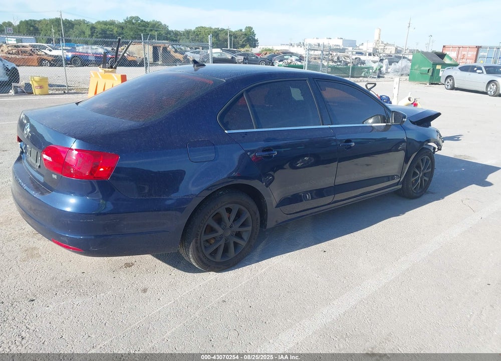 2013 VOLKSWAGEN JETTA 2.5L SE VIN: 3VWDX7AJXDM425951