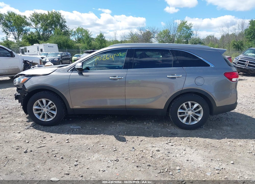 2016 KIA SORENTO 2.4L LX VIN: 5XYPGDA32GG066192