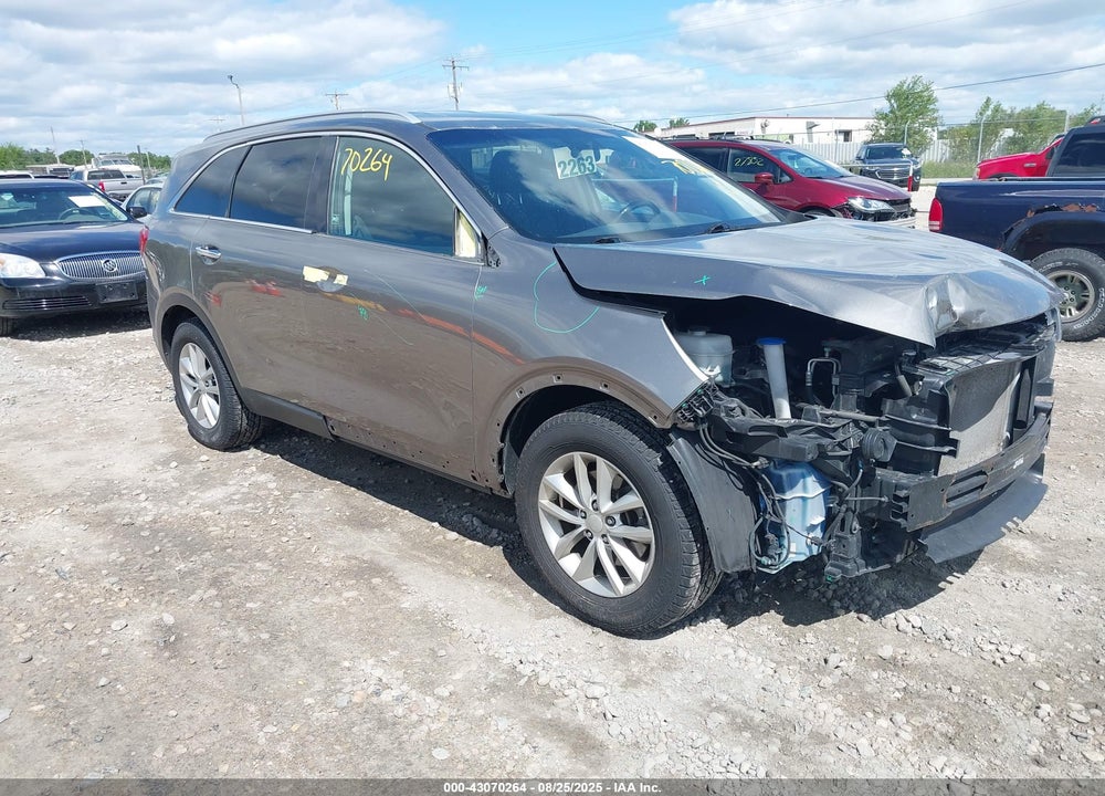 2016 KIA SORENTO 2.4L LX VIN: 5XYPGDA32GG066192