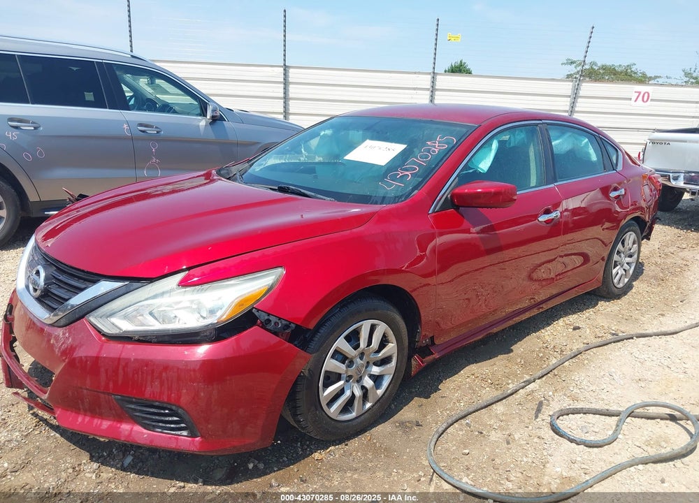 2017 NISSAN ALTIMA VIN: 1N4AL3AP8HC261692