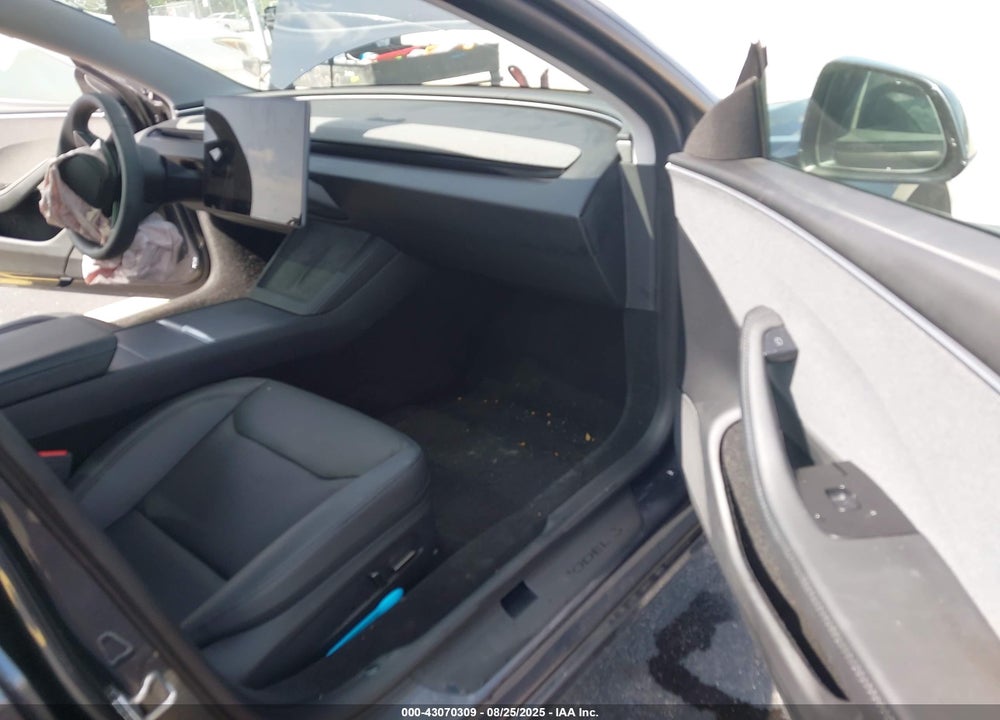 2024 TESLA MODEL 3 VIN: 5YJ3E1EA4RF742714