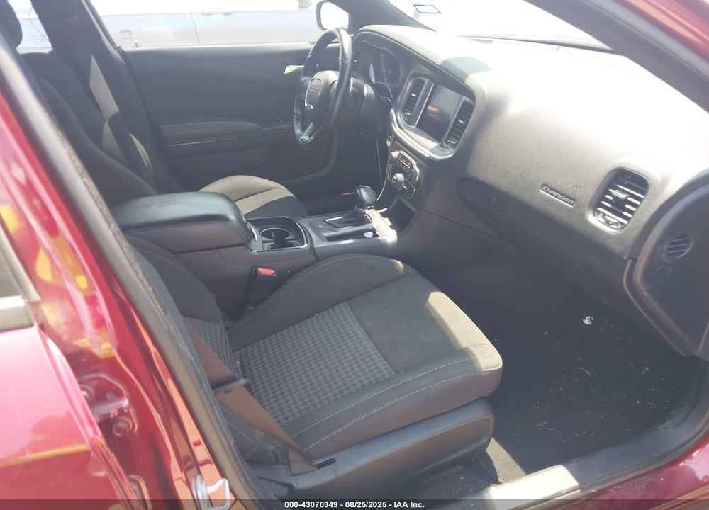 2021 DODGE CHARGER VIN: 2C3CDXHGXMH540411