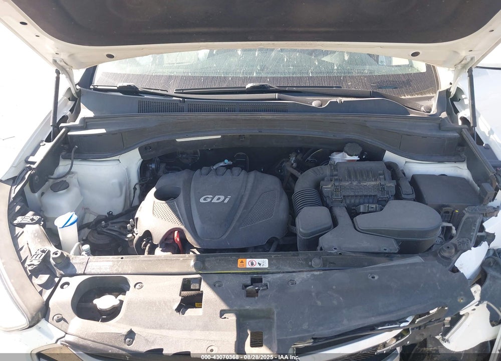 2016 HYUNDAI SANTA FE VIN: 5XYZTDLB5GG353924
