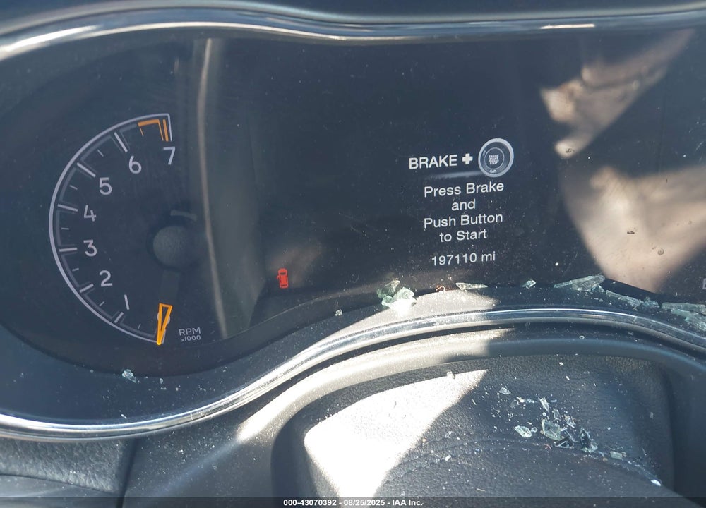 2020 JEEP GRAND CHEROKEE VIN: 1C4RJEAG9LC219863
