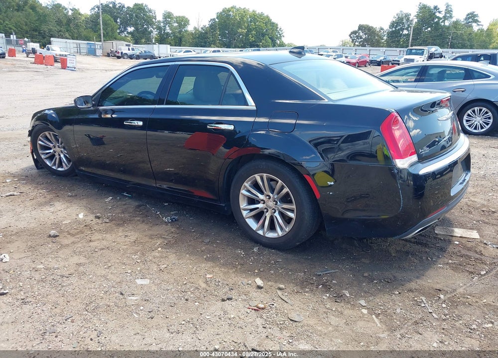 2015 CHRYSLER 300 VIN: 2C3CCAEG4FH842008
