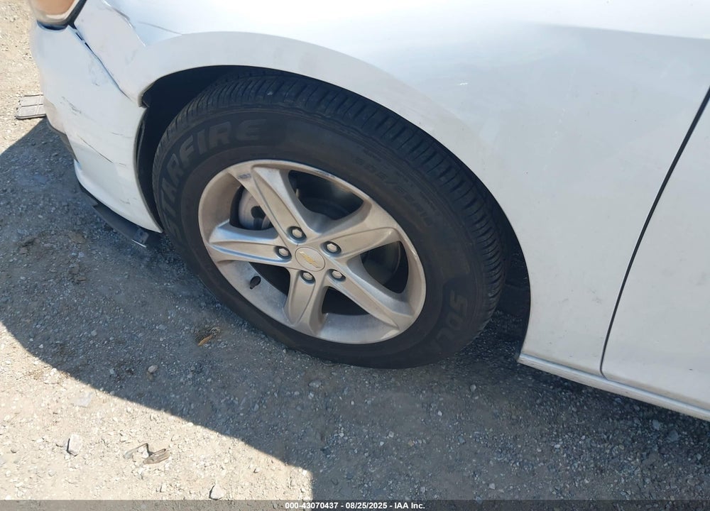 2022 CHEVROLET MALIBU VIN: 1G1ZD5ST8NF135028