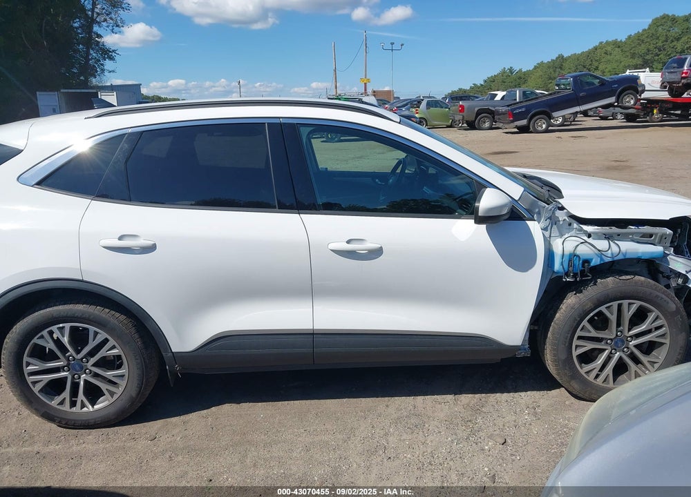 2020 FORD ESCAPE VIN: 1FMCU0H64LUA24630