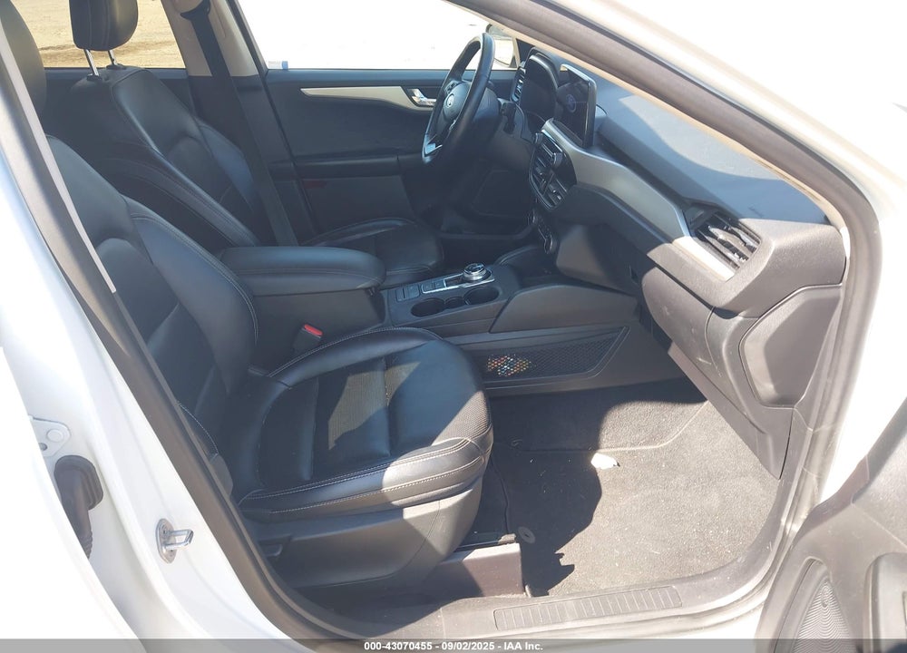 2020 FORD ESCAPE VIN: 1FMCU0H64LUA24630