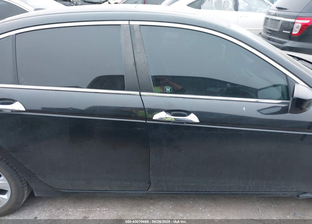 2009 HONDA ACCORD VIN: 5KBCP36819B002816