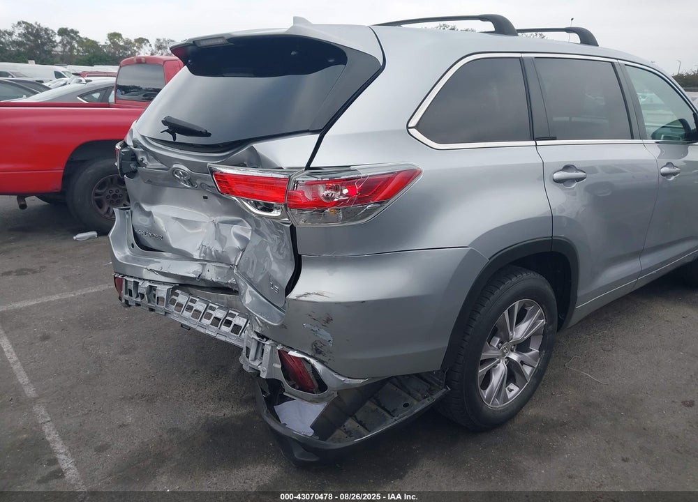 2015 TOYOTA HIGHLANDER VIN: 5TDZKRFH7FS061547