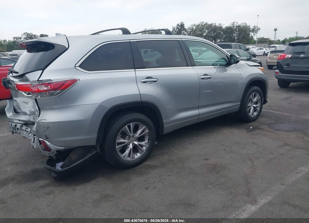 2015 TOYOTA HIGHLANDER VIN: 5TDZKRFH7FS061547