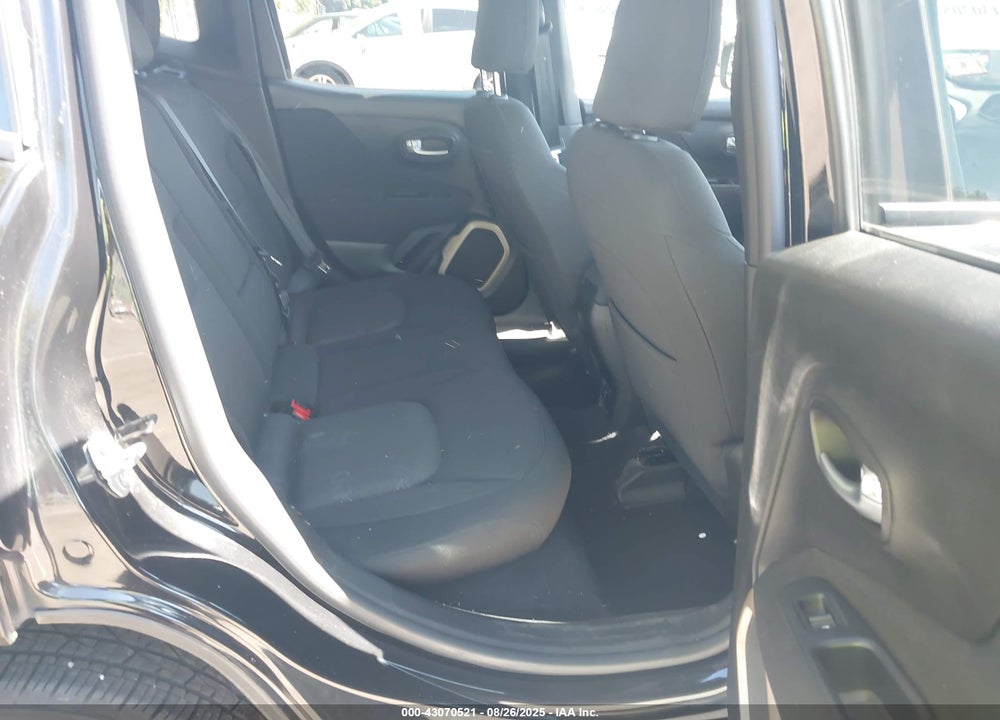 2016 JEEP RENEGADE VIN: ZACCJBBT4GPD77397