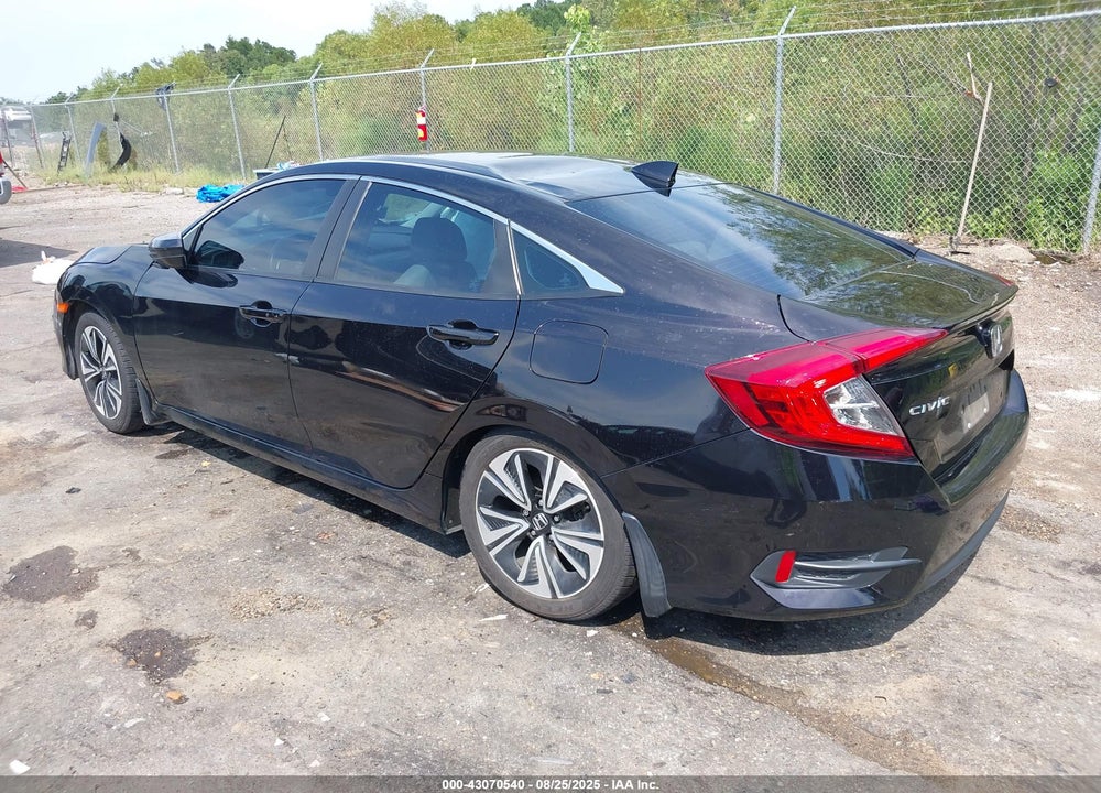 2017 HONDA CIVIC VIN: 19XFC1F76HE033079