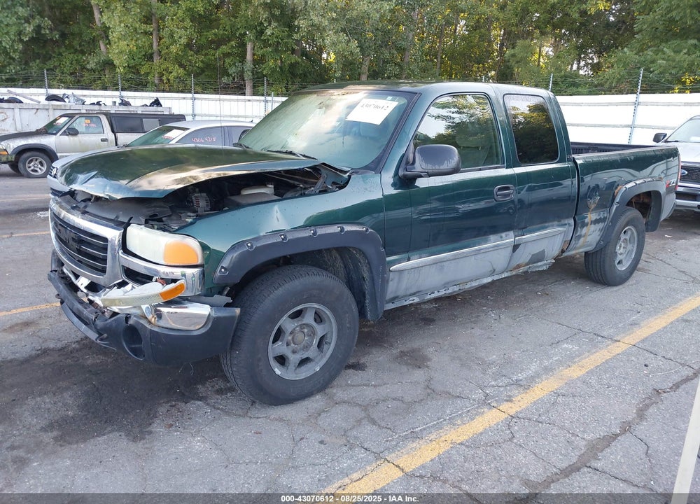 2004 GMC SIERRA 1500 SLE VIN: 2GTEK19T741110153