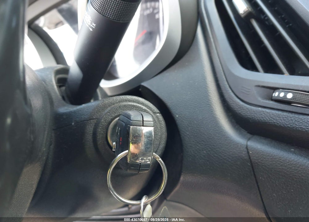 2017 CHEVROLET EQUINOX VIN: 2GNALCEK3H6291837