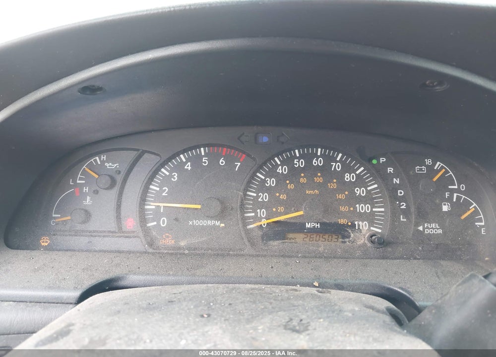 2003 TOYOTA TUNDRA SR5 V8 VIN: 5TBRT34193S382901