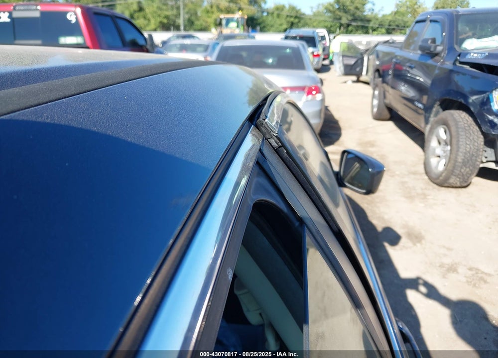 2003 HONDA ACCORD 2.4 LX VIN: 3HGCM56323G703827