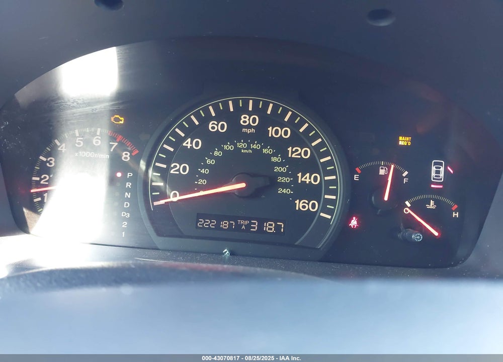 2003 HONDA ACCORD 2.4 LX VIN: 3HGCM56323G703827