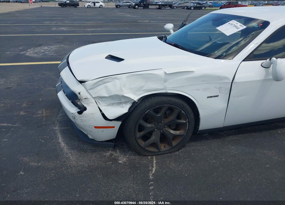 2016 DODGE CHALLENGER VIN: 2C3CDZBT4GH172037