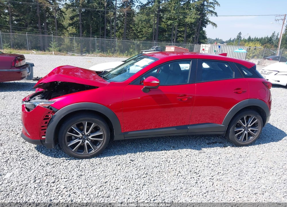 2017 MAZDA CX-3 VIN: JM1DKFC71H0179992