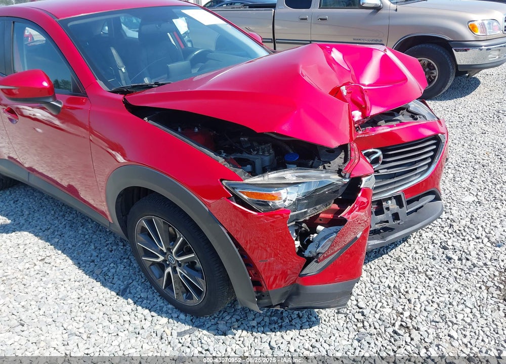 2017 MAZDA CX-3 VIN: JM1DKFC71H0179992