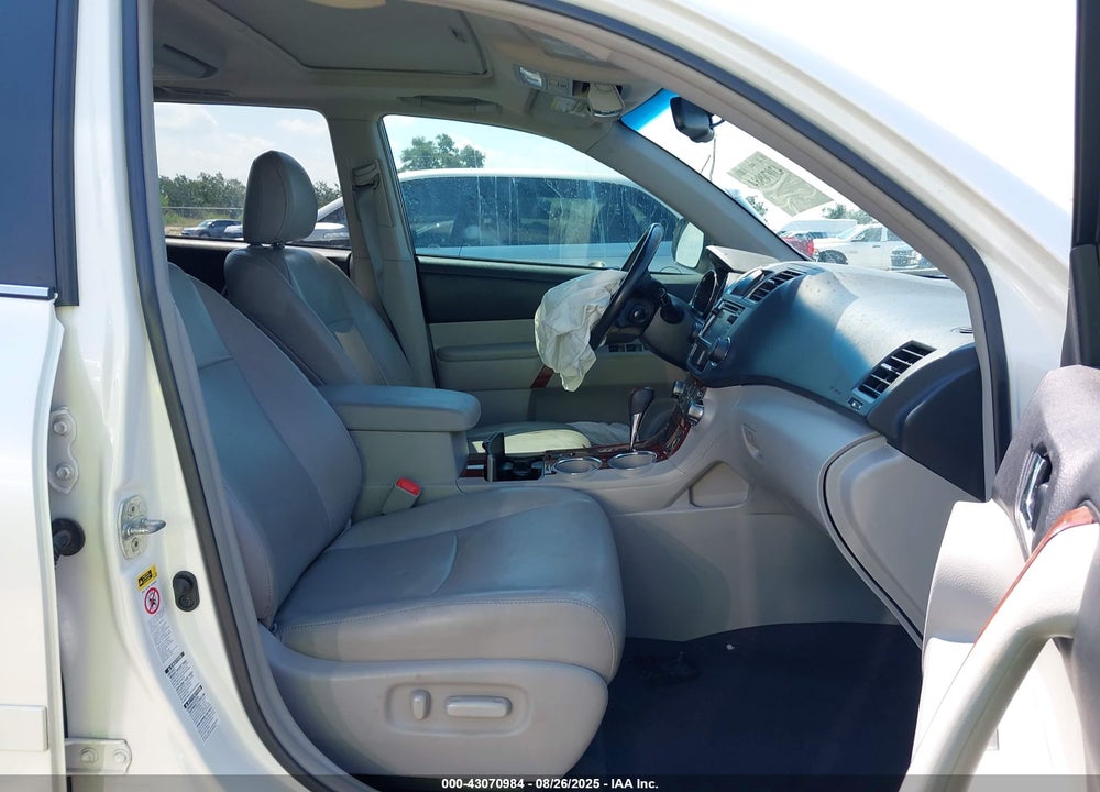 2013 TOYOTA HIGHLANDER VIN: 5TDDK3EH6DS196850