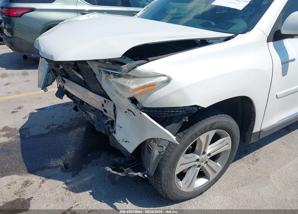 2013 TOYOTA HIGHLANDER VIN: 5TDDK3EH6DS196850