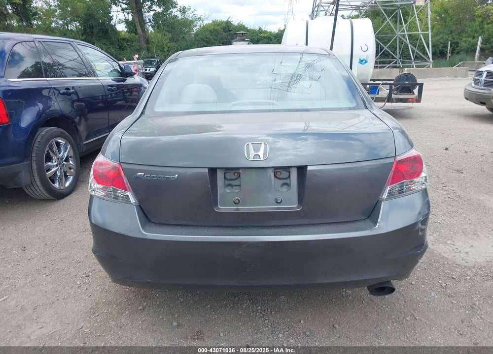 2009 HONDA ACCORD VIN: 1HGCP26429A006843