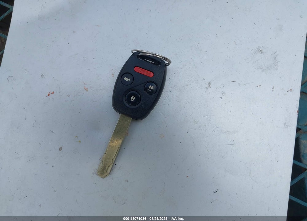2009 HONDA ACCORD VIN: 1HGCP26429A006843