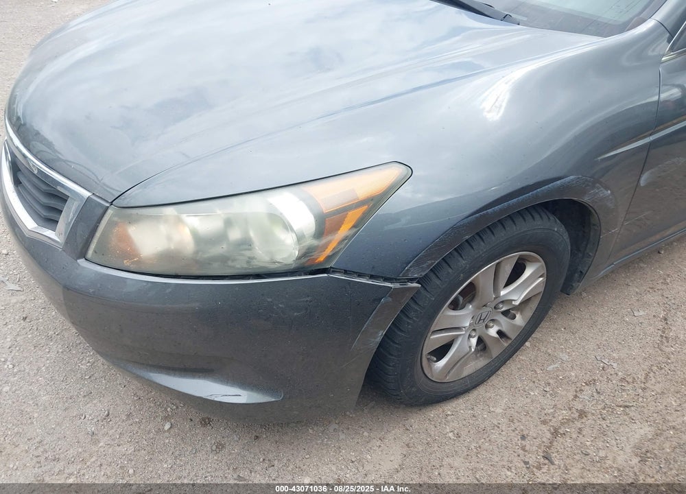 2009 HONDA ACCORD VIN: 1HGCP26429A006843