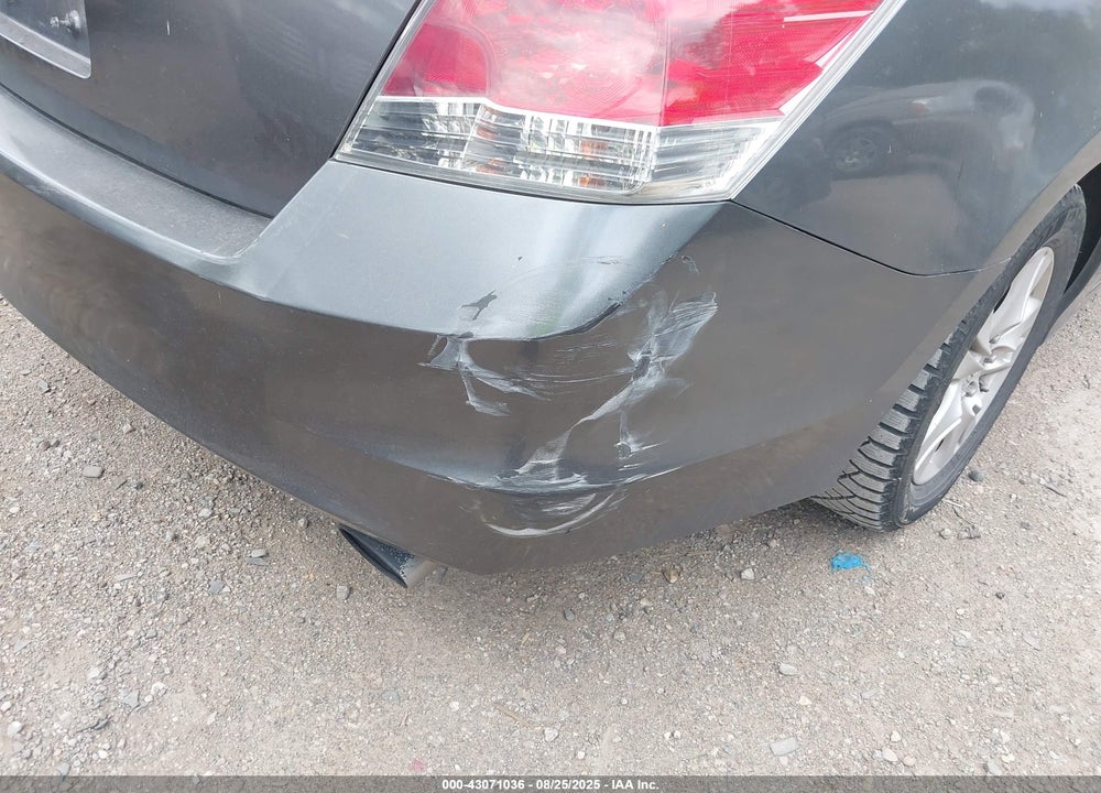 2009 HONDA ACCORD VIN: 1HGCP26429A006843