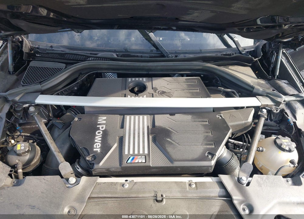 2022 BMW X4 M VIN: 5YM23EC00N9J37507