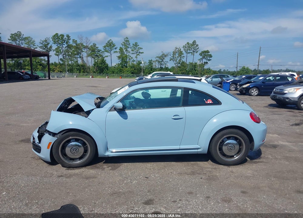 2013 VOLKSWAGEN BEETLE VIN: 3VWJX7AT9DM602106