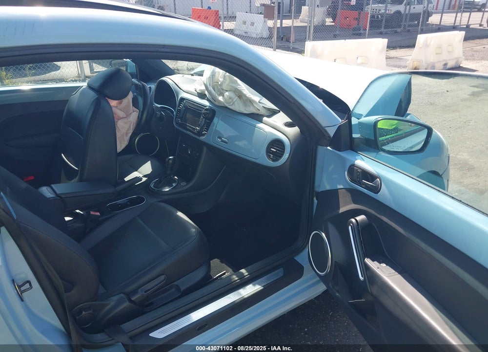 2013 VOLKSWAGEN BEETLE VIN: 3VWJX7AT9DM602106