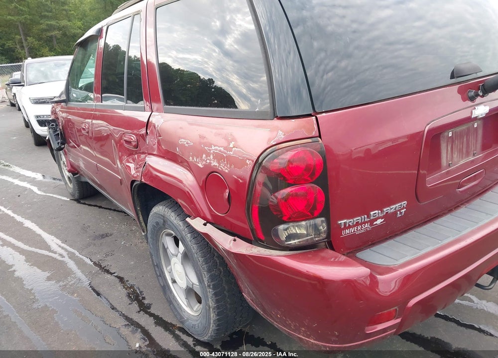 2008 CHEVROLET TRAILBLAZER LT VIN: 1GNDS13S482170299