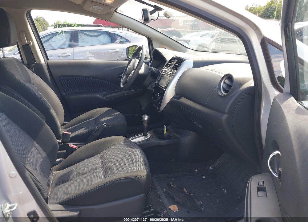 2016 NISSAN VERSA NOTE SL VIN: 3N1CE2CPXGL407391
