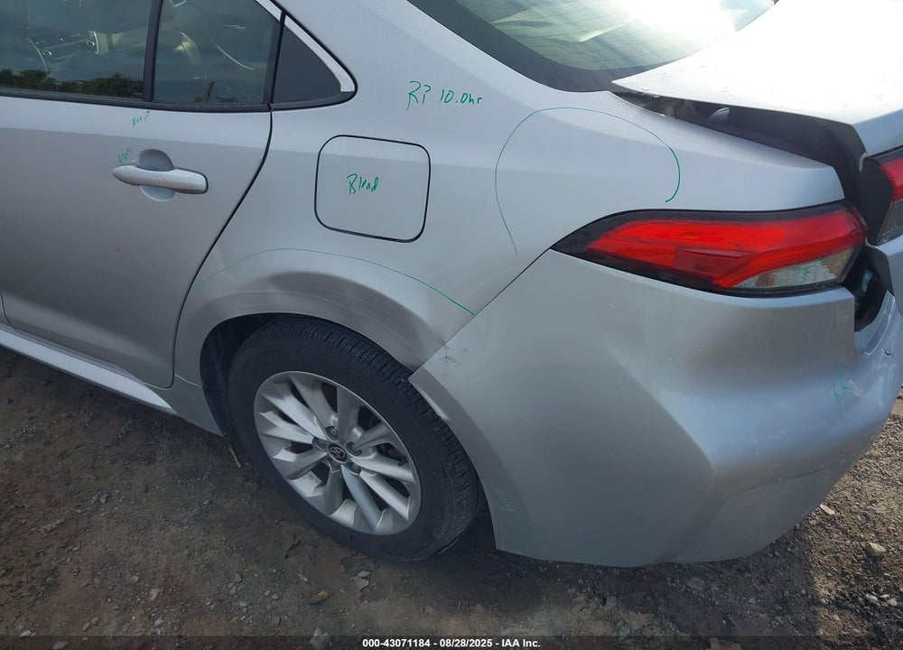 2021 TOYOTA COROLLA XLE VIN: JTDFPMAE4MJ165525