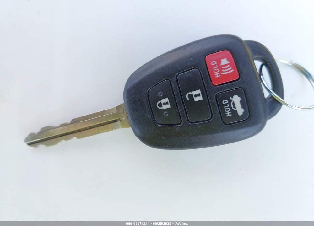 2014 TOYOTA CAMRY LE VIN: 4T4BF1FK6ER400121