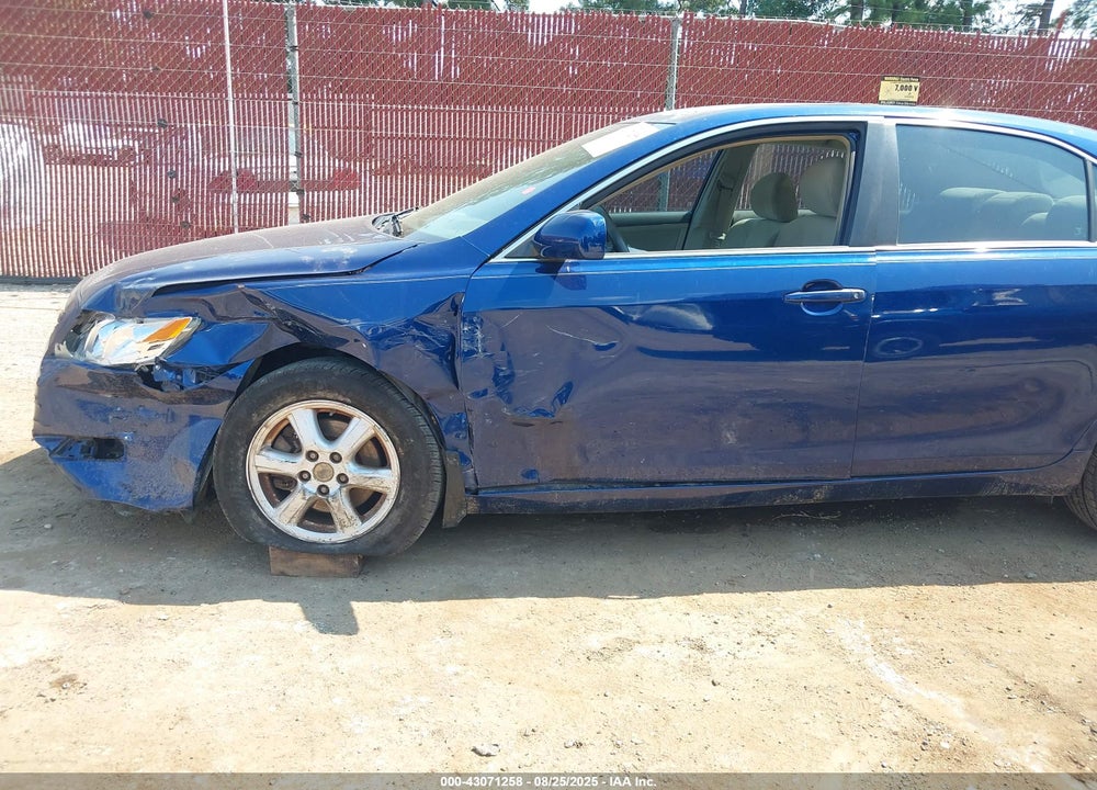2007 TOYOTA CAMRY LE VIN: 4T1BE46K27U002941