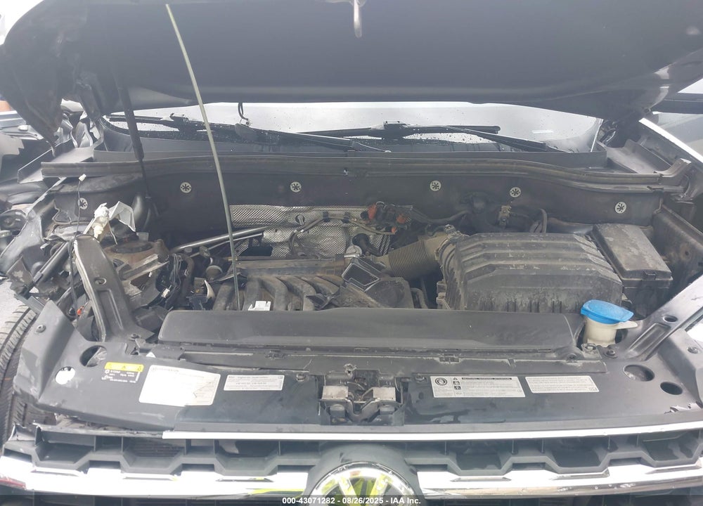 2018 VOLKSWAGEN ATLAS 3.6L V6 SEL PREMIUM VIN: 1V2NR2CAXJC587589