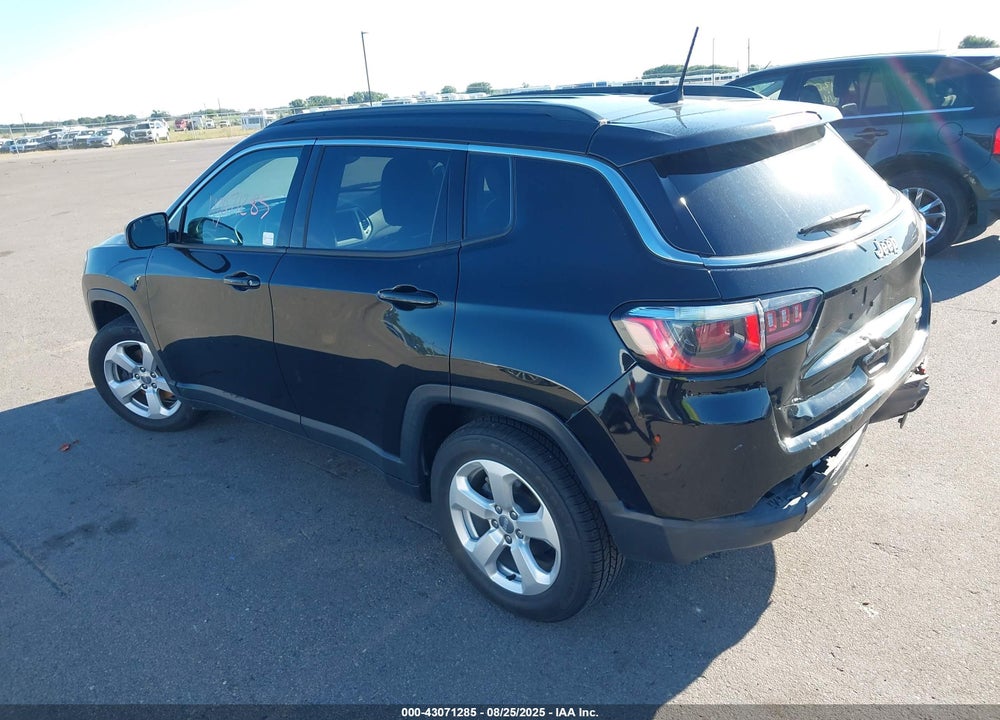 2018 JEEP COMPASS VIN: 3C4NJCBB1JT304638