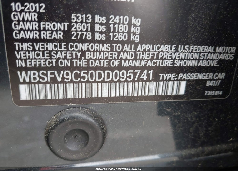 2013 BMW M5 VIN: WBSFV9C50DD095741
