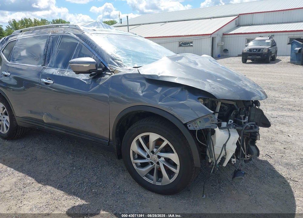 2015 NISSAN ROGUE VIN: 5N1AT2MV4FC758813