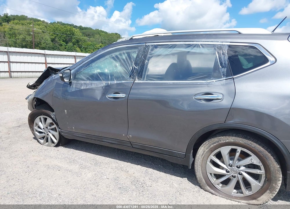 2015 NISSAN ROGUE VIN: 5N1AT2MV4FC758813