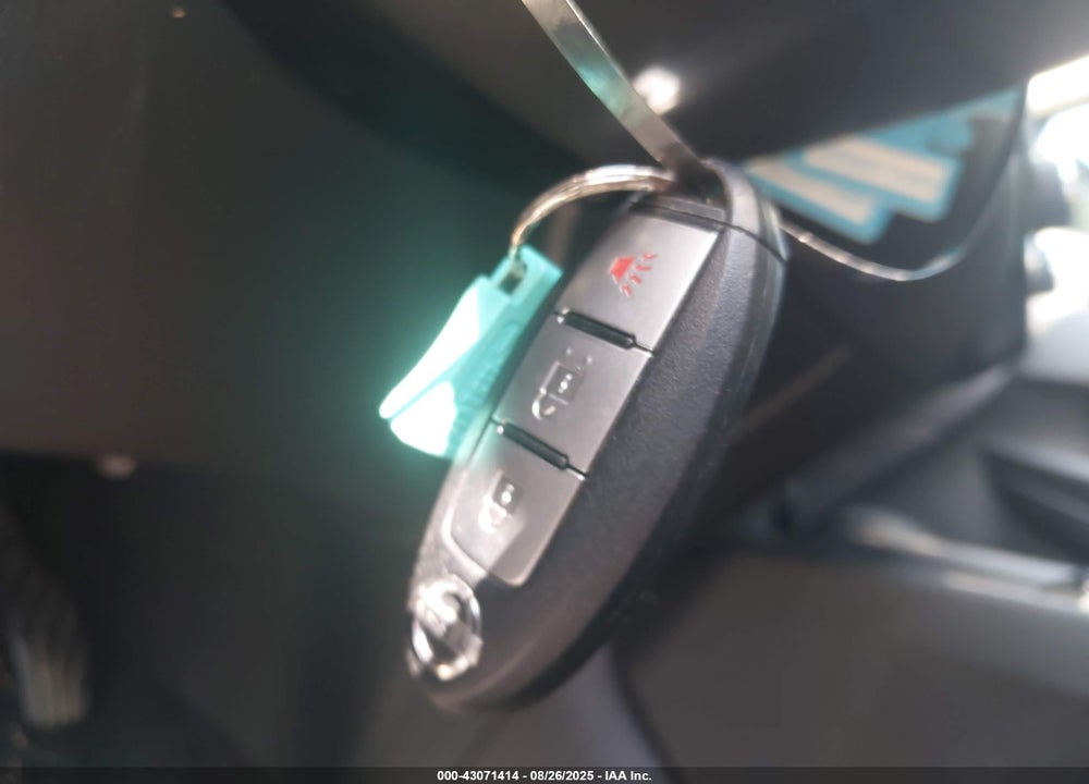 2017 NISSAN ROGUE SPORT VIN: JN1BJ1CP2HW024042