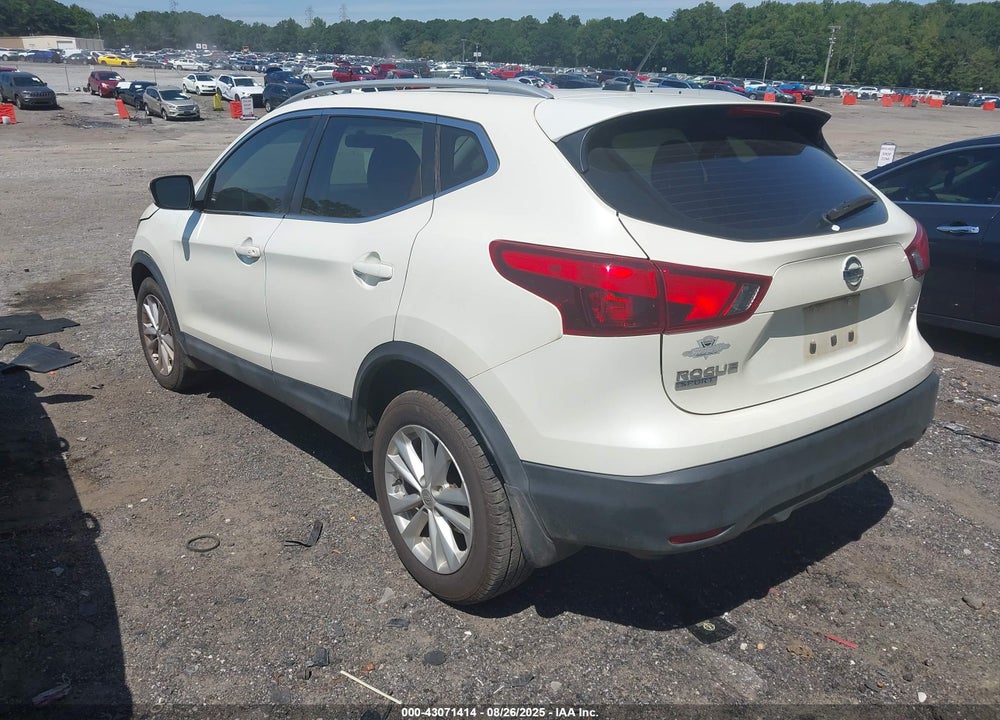 2017 NISSAN ROGUE SPORT VIN: JN1BJ1CP2HW024042