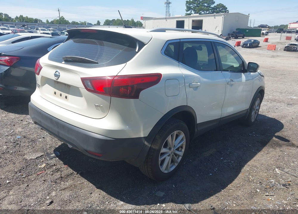 2017 NISSAN ROGUE SPORT VIN: JN1BJ1CP2HW024042